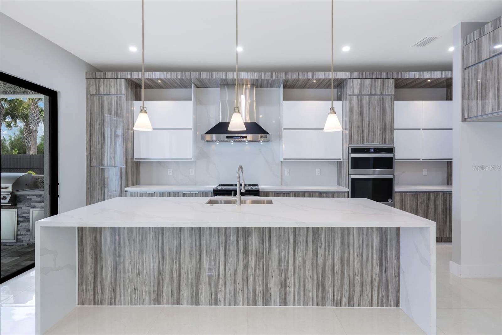 2106 SW 4TH ST, CAPE CORAL, FL, 33991