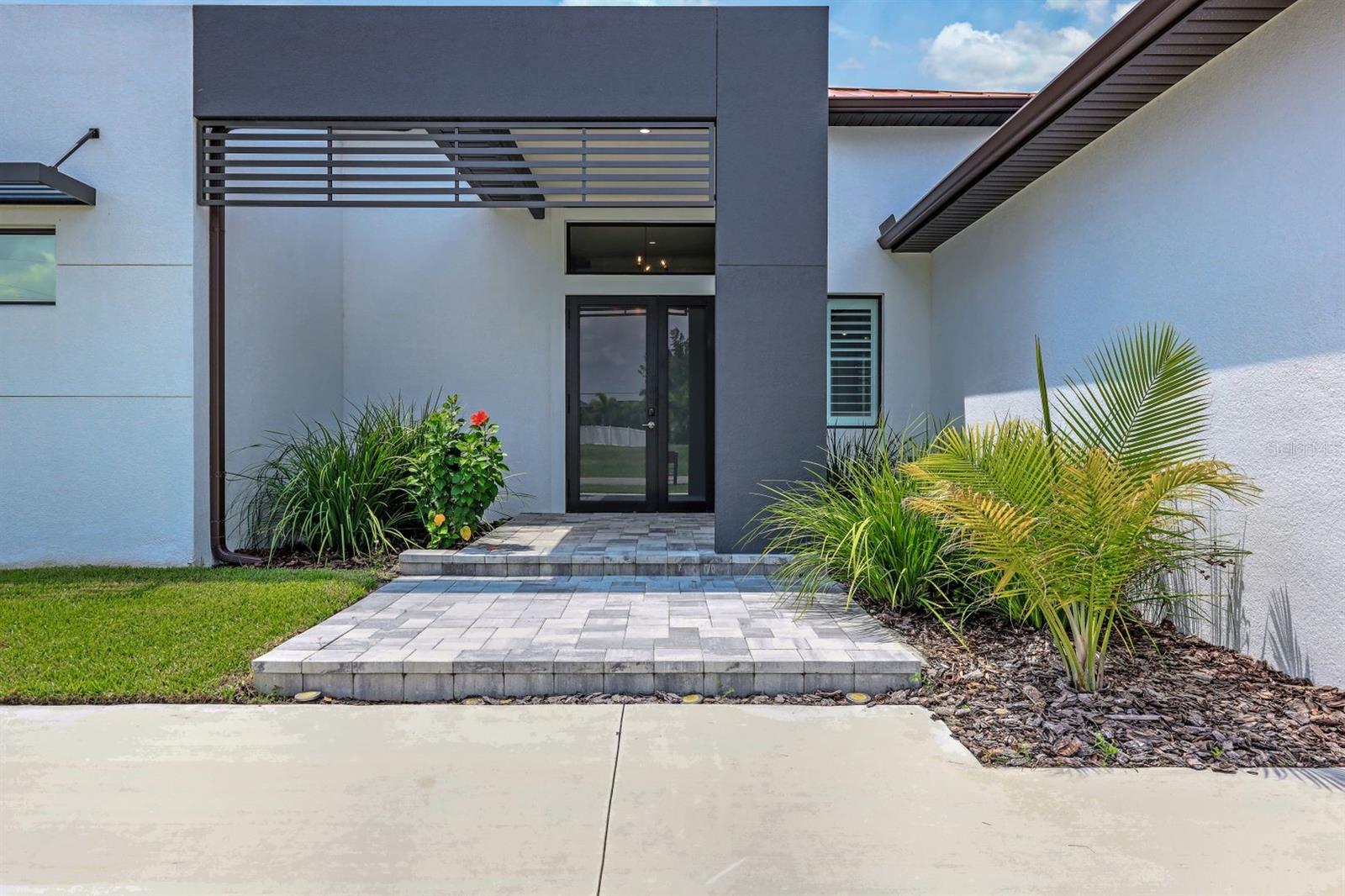 2106 SW 4TH ST, CAPE CORAL, FL, 33991