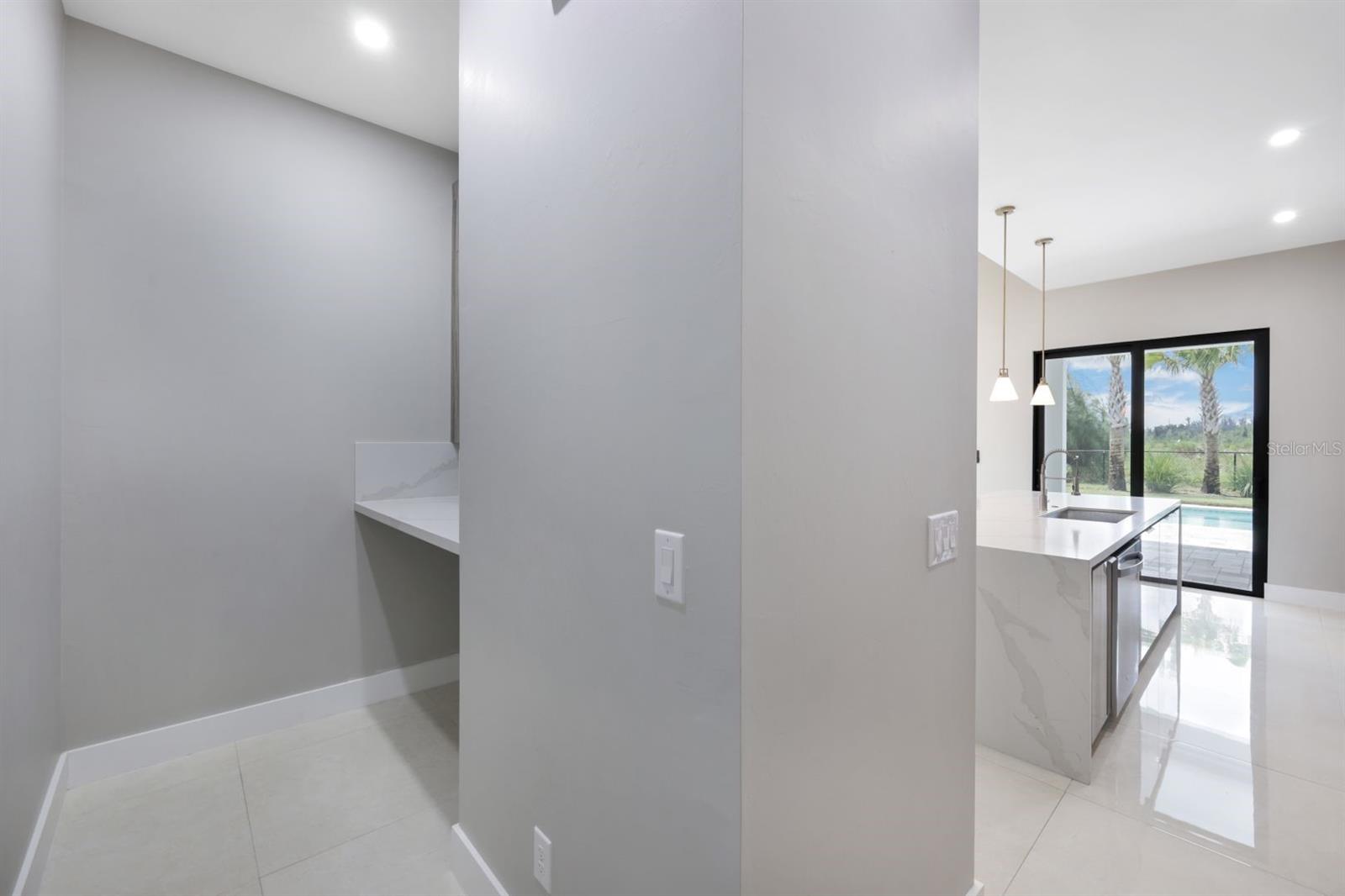 2106 SW 4TH ST, CAPE CORAL, FL, 33991