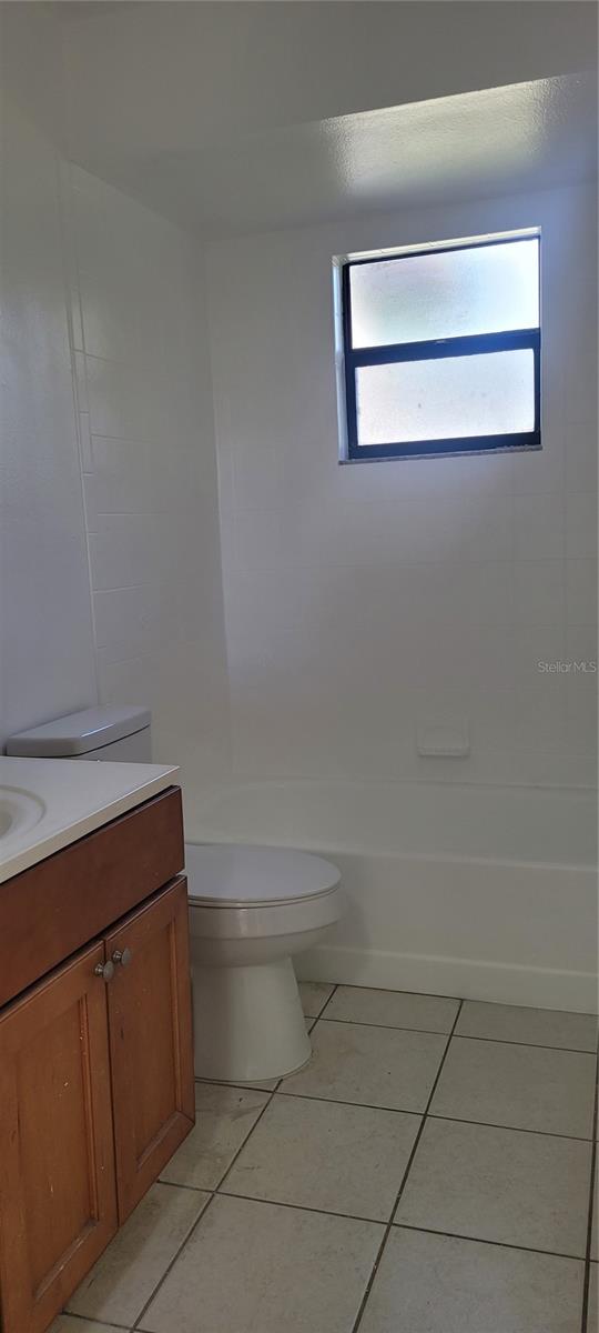 2461 DRYER AVE, LARGO, FL, 33770