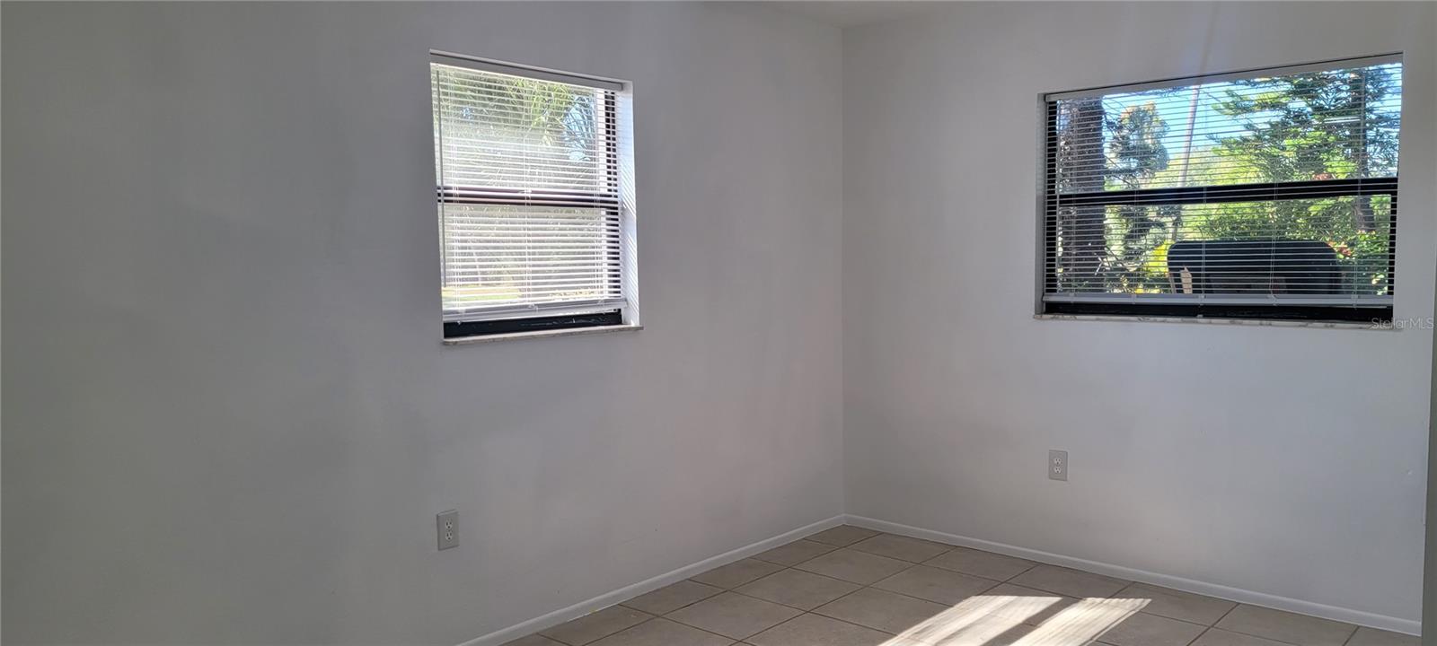 2461 DRYER AVE, LARGO, FL, 33770