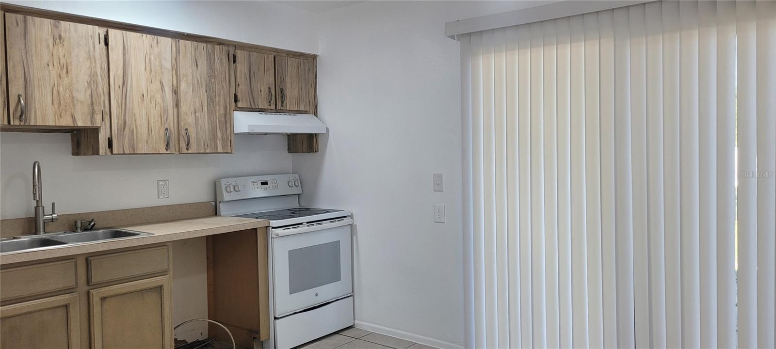 2461 DRYER AVE, LARGO, FL, 33770