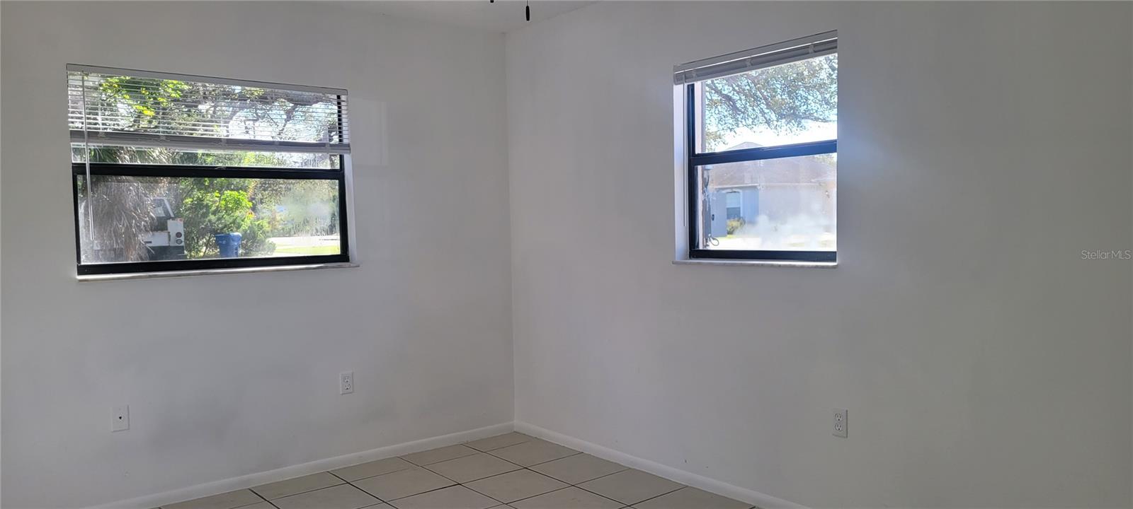 2461 DRYER AVE, LARGO, FL, 33770