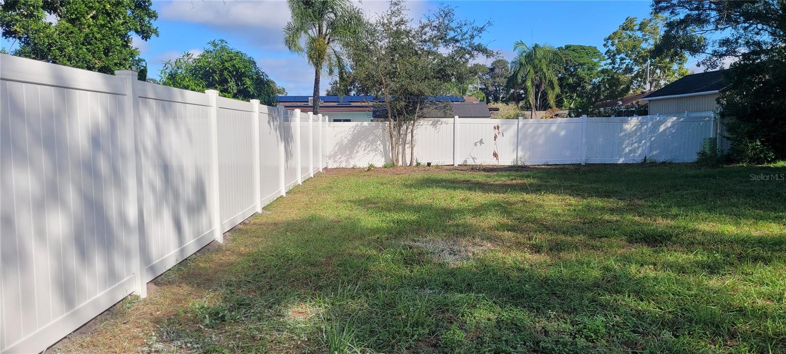 2461 DRYER AVE, LARGO, FL, 33770