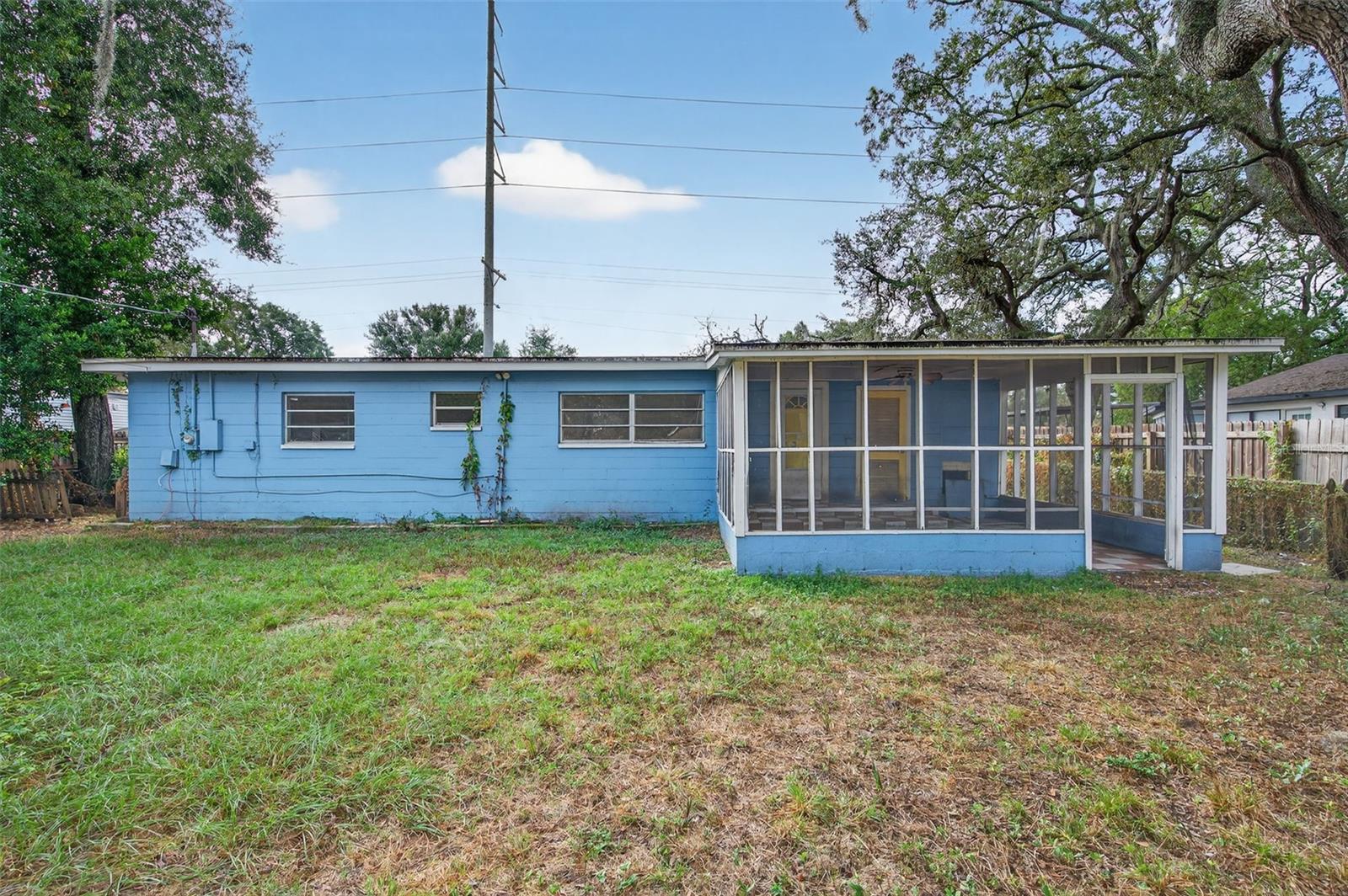 207 W BOUGAINVILLEA AVE, TAMPA, FL, 33612