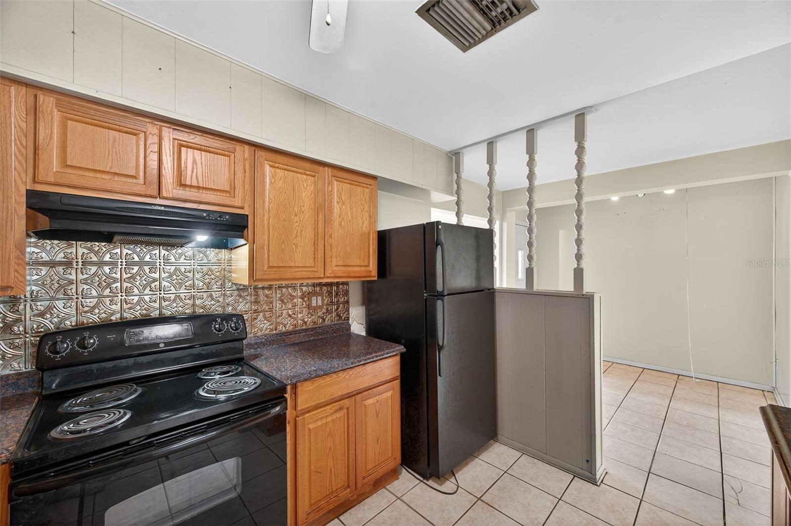 207 W BOUGAINVILLEA AVE, TAMPA, FL, 33612