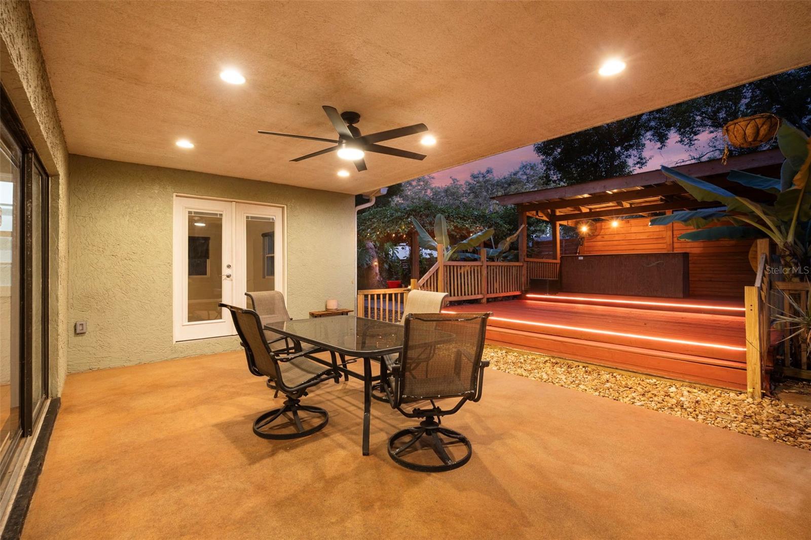 405 1ST AVE SE, LUTZ, FL, 33549