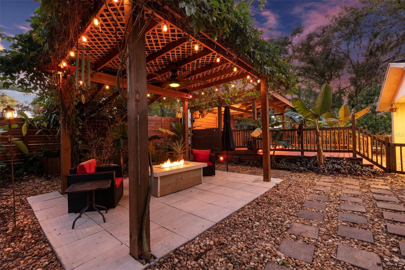 405 1ST AVE SE, LUTZ, FL, 33549