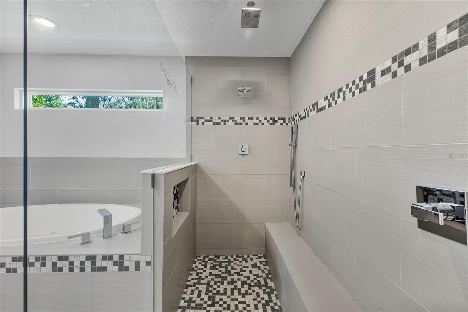 405 1ST AVE SE, LUTZ, FL, 33549