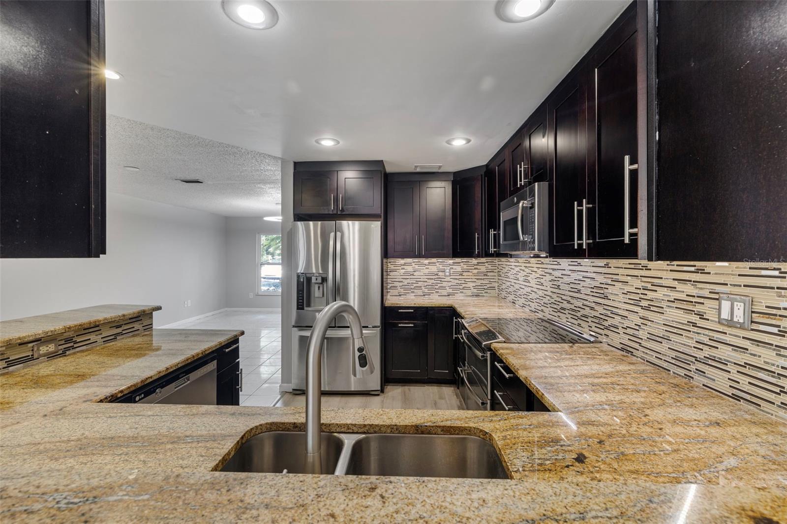 405 1ST AVE SE, LUTZ, FL, 33549