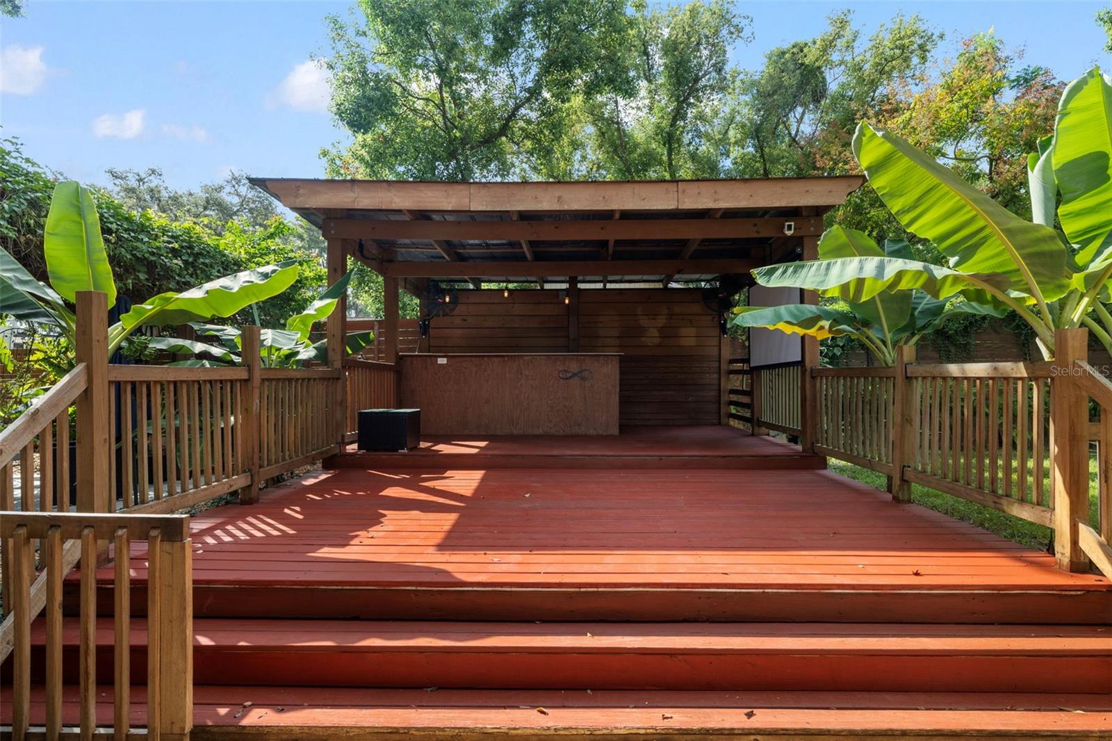 405 1ST AVE SE, LUTZ, FL, 33549