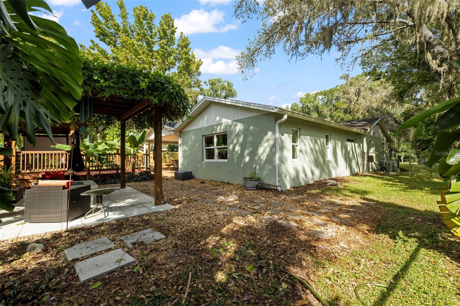 405 1ST AVE SE, LUTZ, FL, 33549
