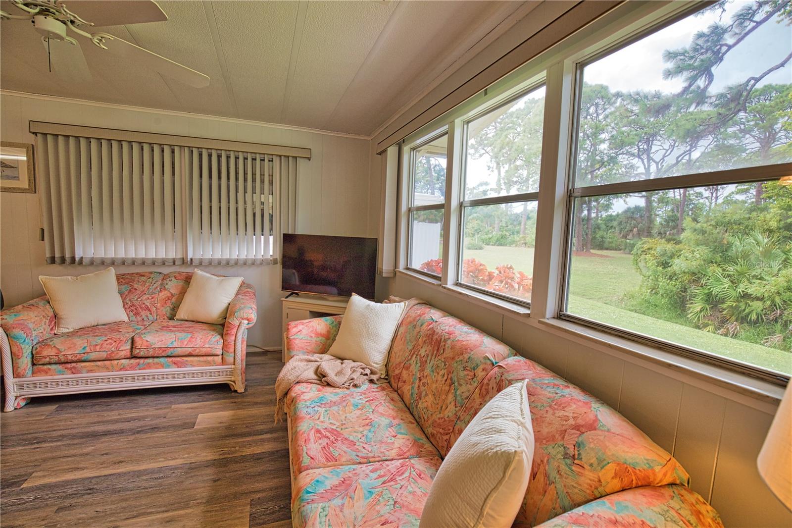 236 N FIJI CIR, ENGLEWOOD, FL, 34223