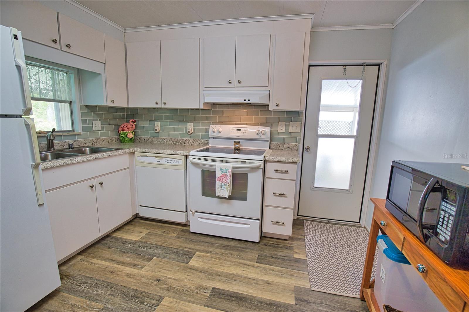 236 N FIJI CIR, ENGLEWOOD, FL, 34223