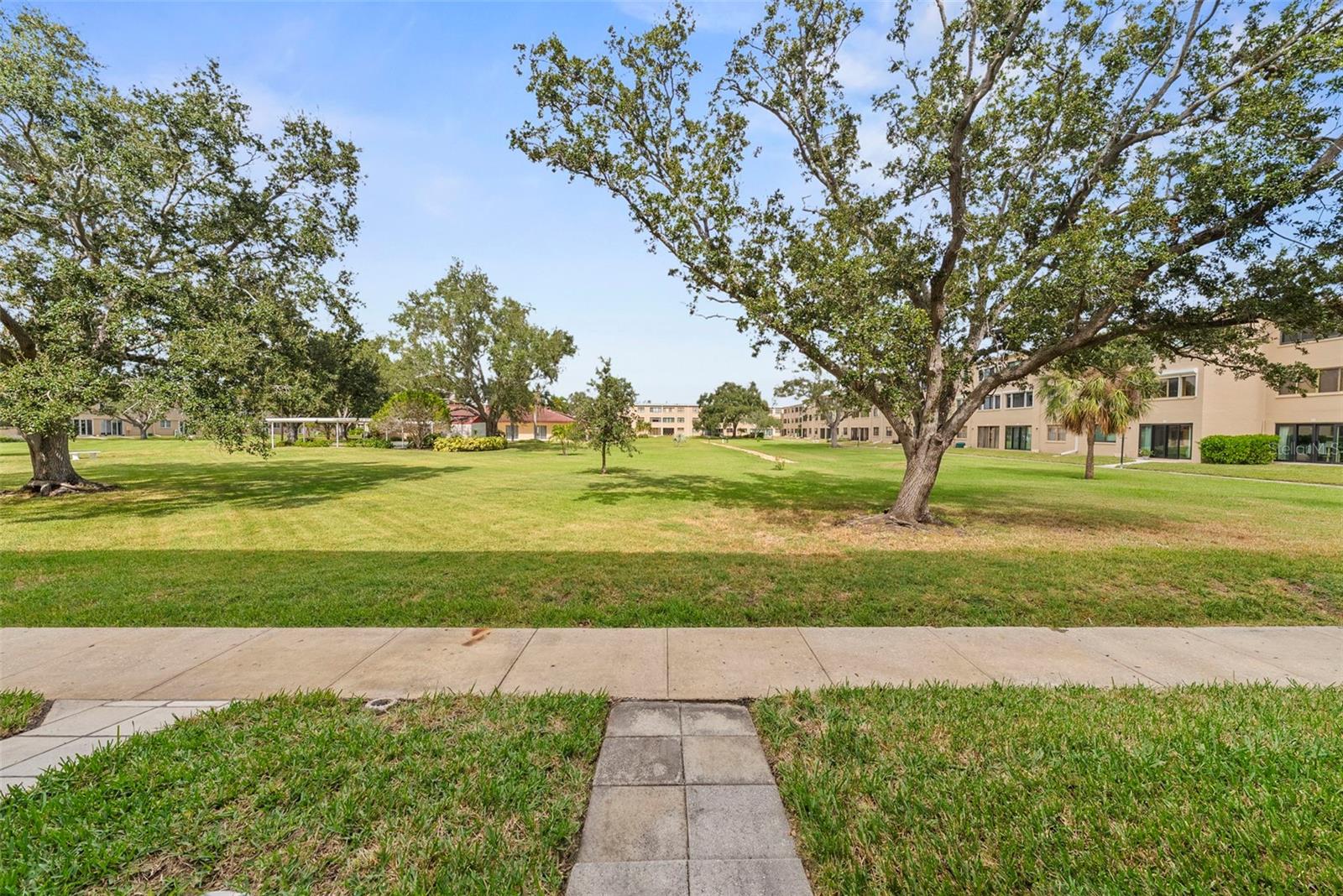 4920 LOCUST ST NE #104, ST PETERSBURG, FL, 33703