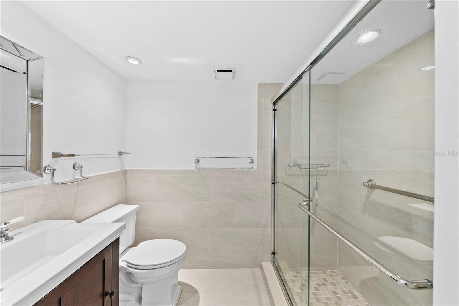 4920 LOCUST ST NE #104, ST PETERSBURG, FL, 33703