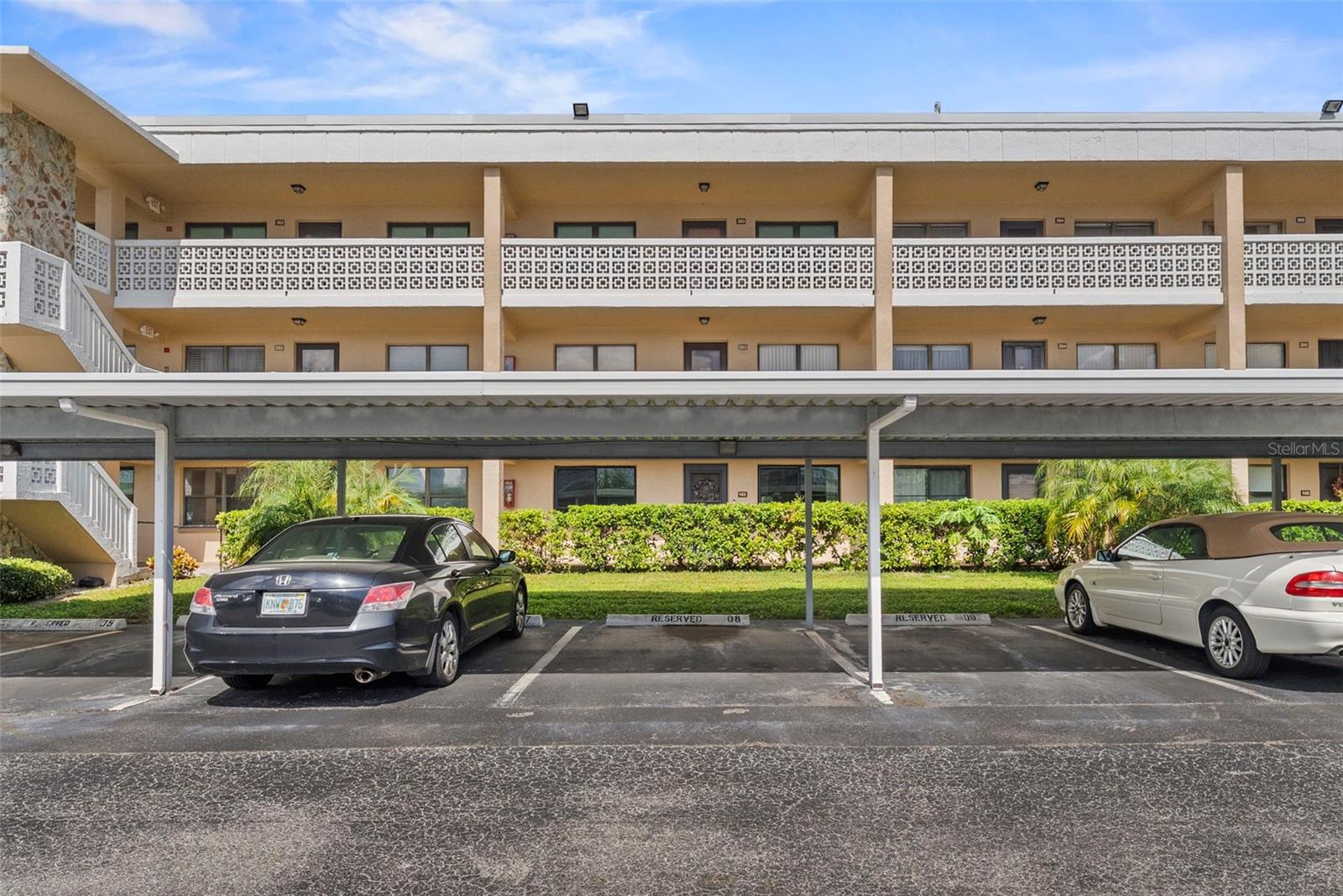 4920 LOCUST ST NE #104, ST PETERSBURG, FL, 33703