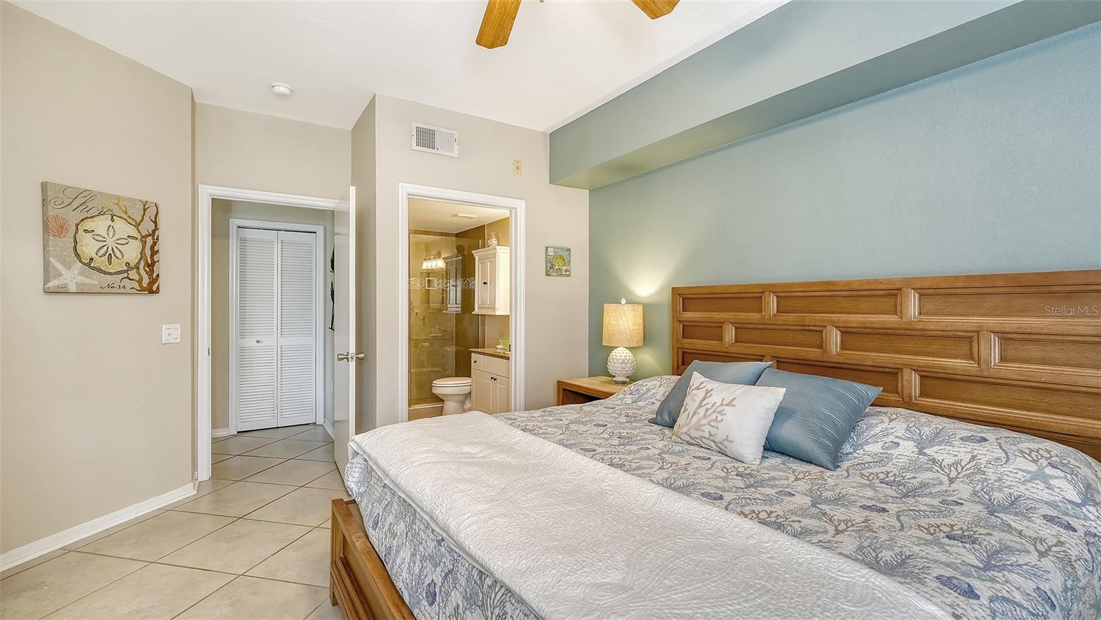 5160 NORTHRIDGE RD #212, SARASOTA, FL, 34238