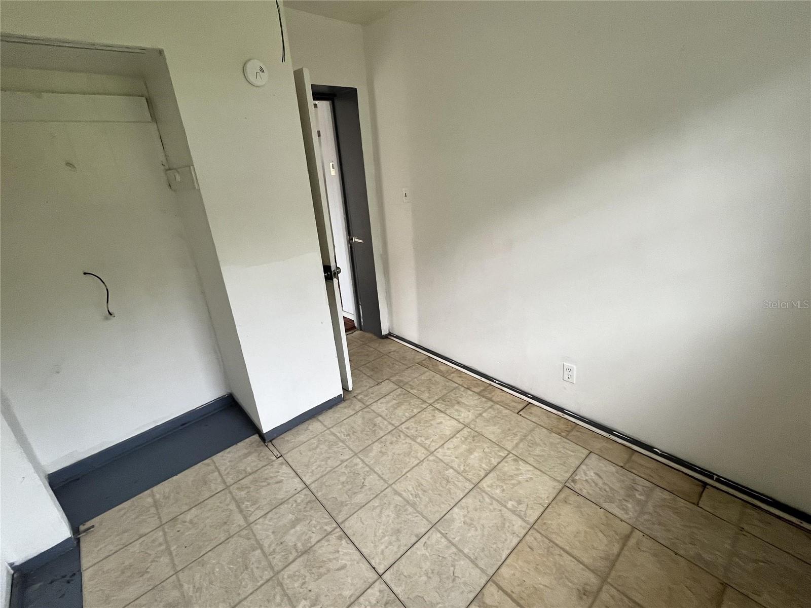 124 DAYTONA AVE #1, HOLLY HILL, FL, 32117