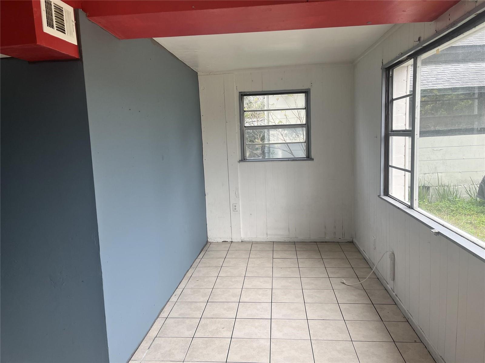 124 DAYTONA AVE #1, HOLLY HILL, FL, 32117