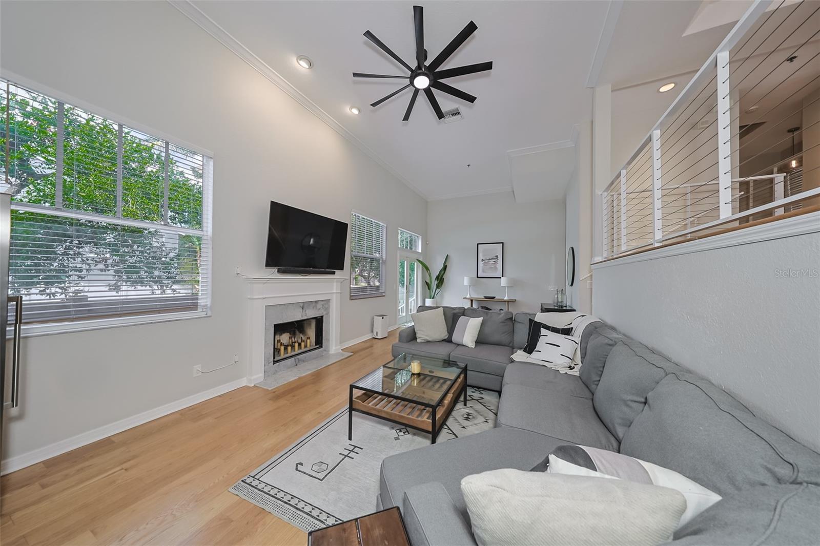 2403 W PALM DR #2, TAMPA, FL, 33629