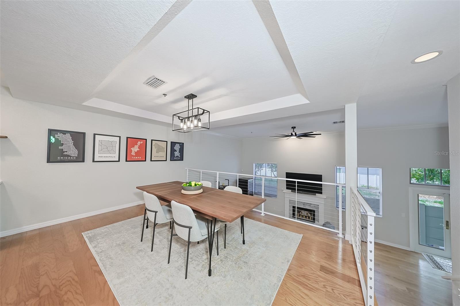 2403 W PALM DR #2, TAMPA, FL, 33629