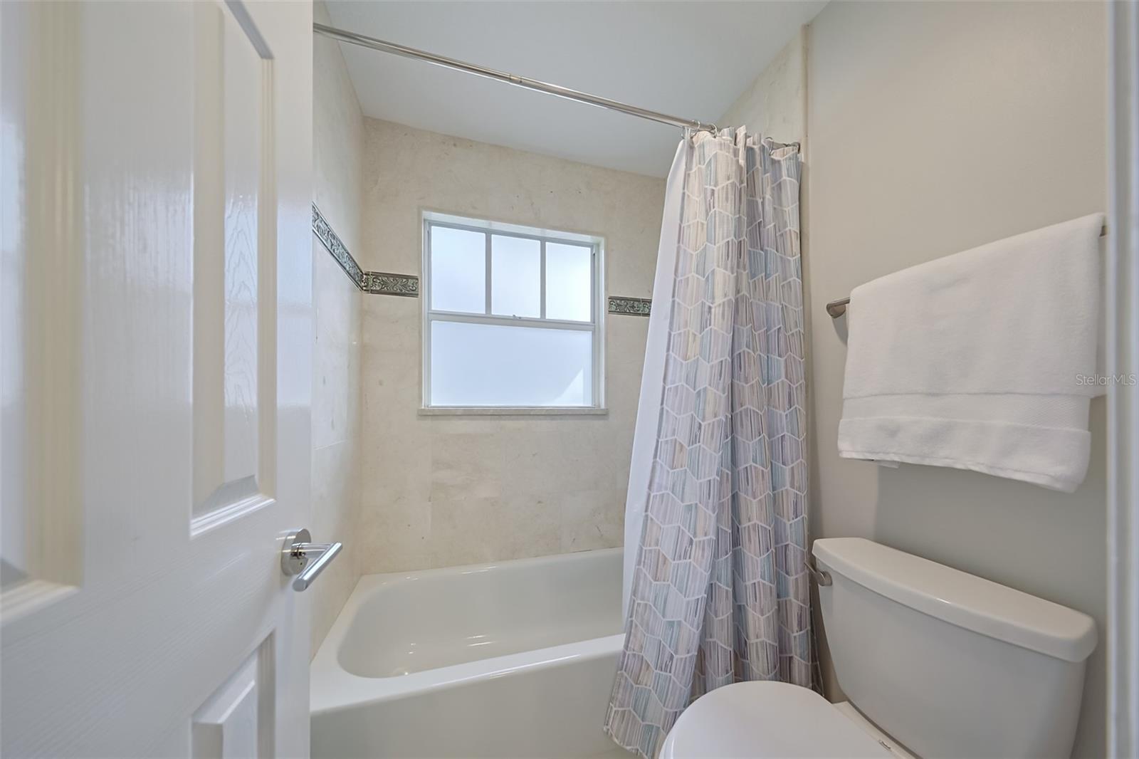 2403 W PALM DR #2, TAMPA, FL, 33629