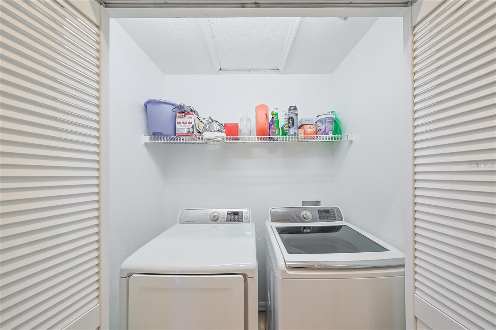 2403 W PALM DR #2, TAMPA, FL, 33629