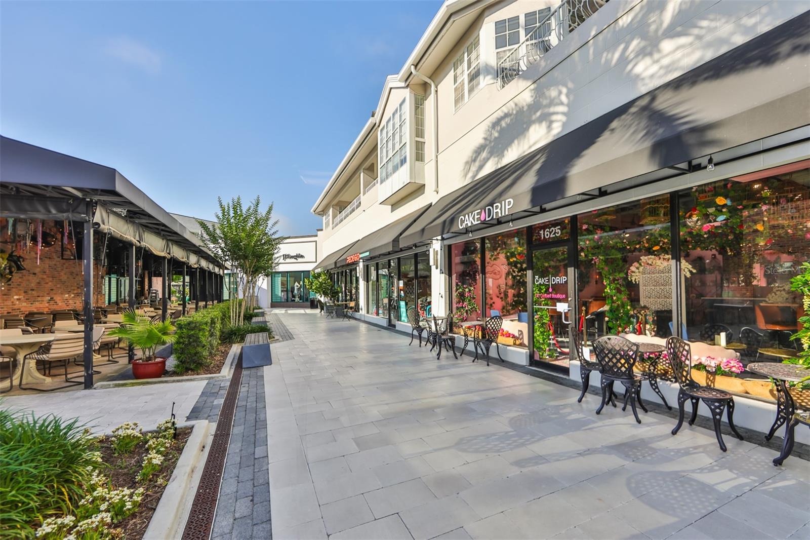 2403 W PALM DR #2, TAMPA, FL, 33629