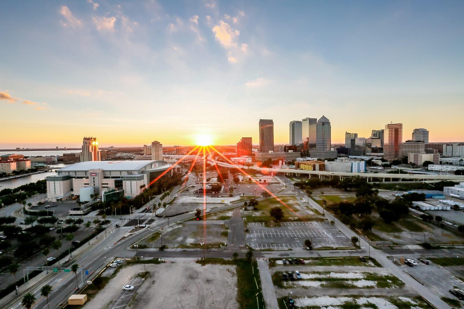 2403 W PALM DR #2, TAMPA, FL, 33629