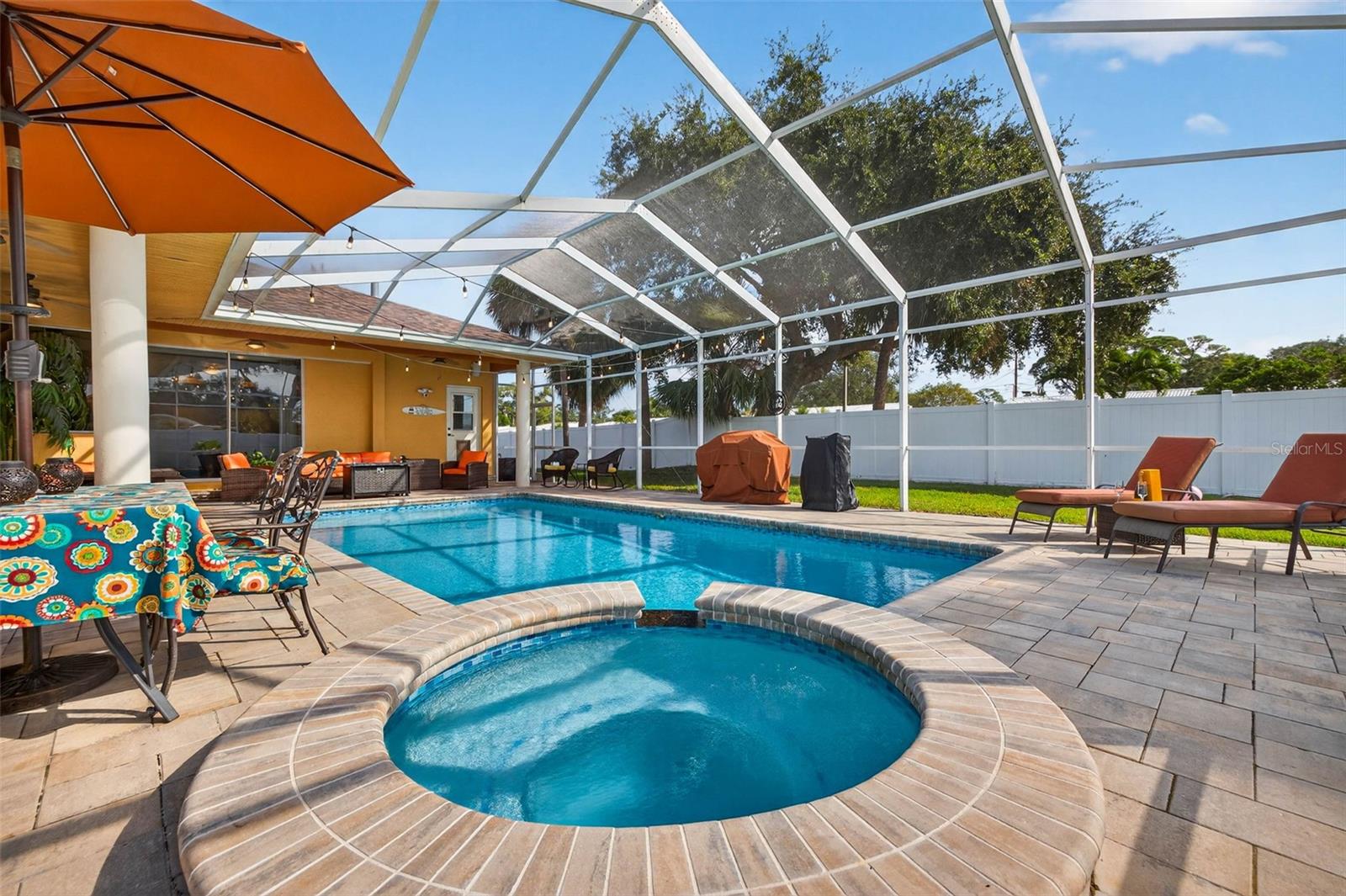 9221 SEA OAKS CT, SEMINOLE, FL, 33776