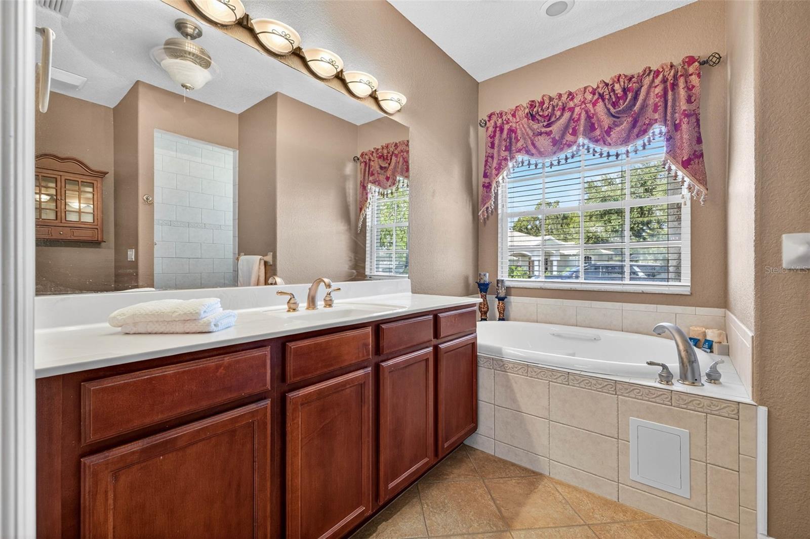 9221 SEA OAKS CT, SEMINOLE, FL, 33776