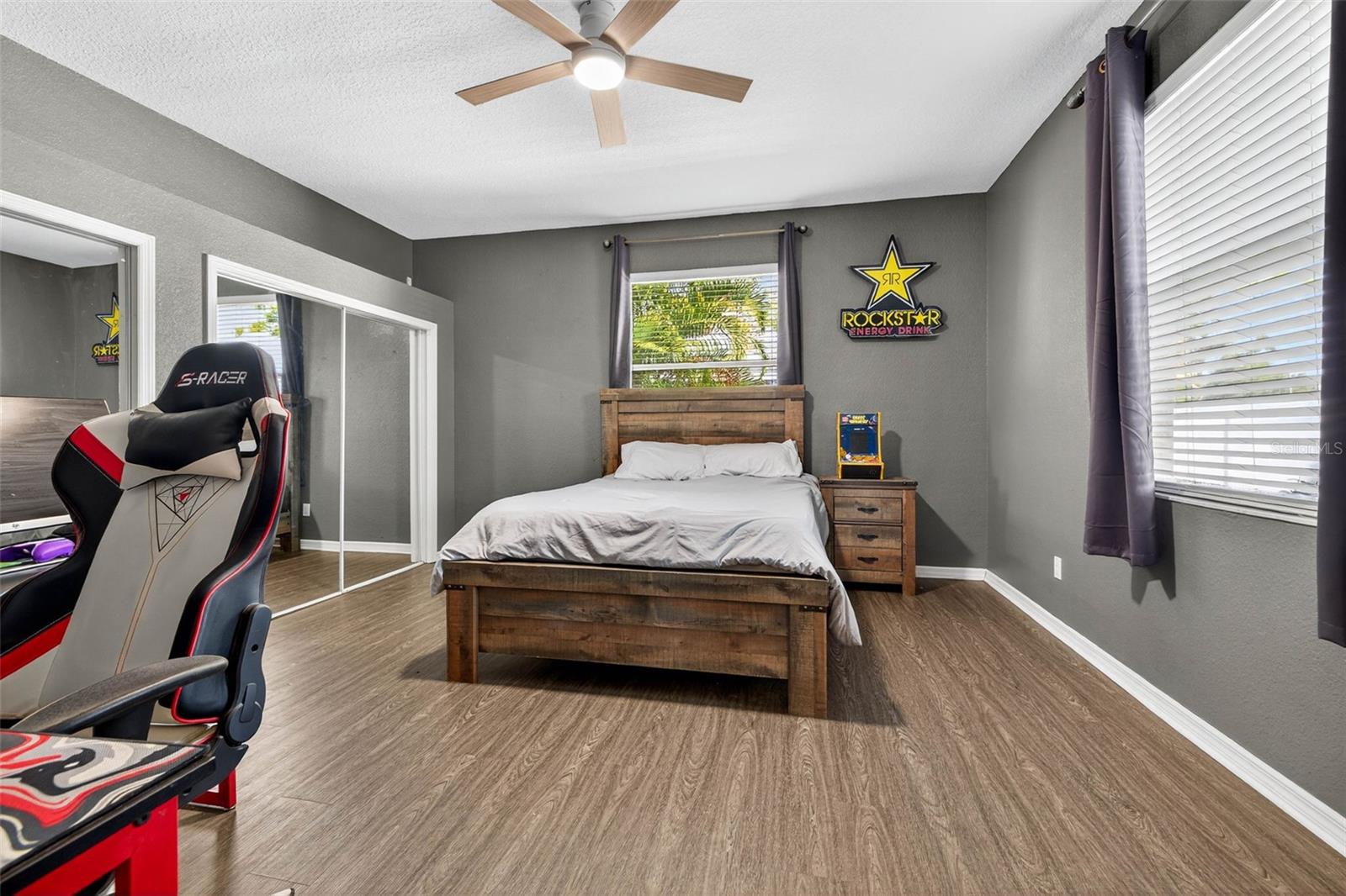 9221 SEA OAKS CT, SEMINOLE, FL, 33776