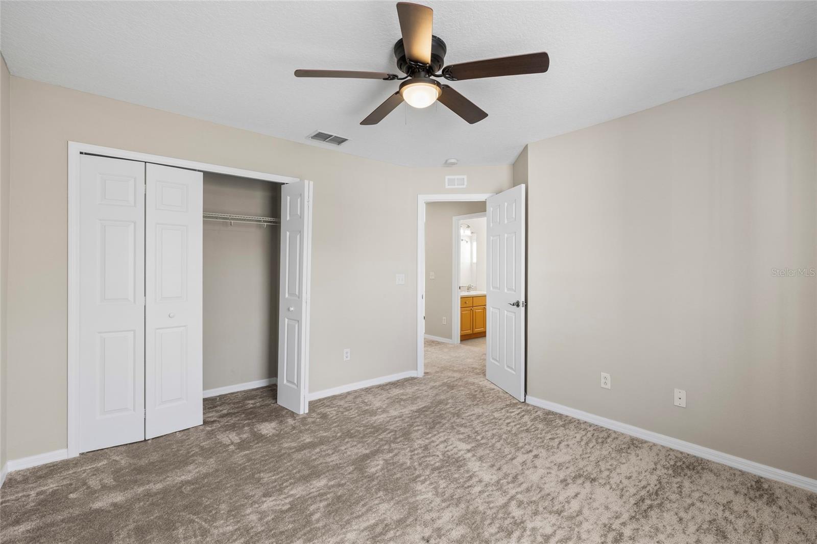 5909 GRAND LONEOAK LN, LITHIA, FL, 33547