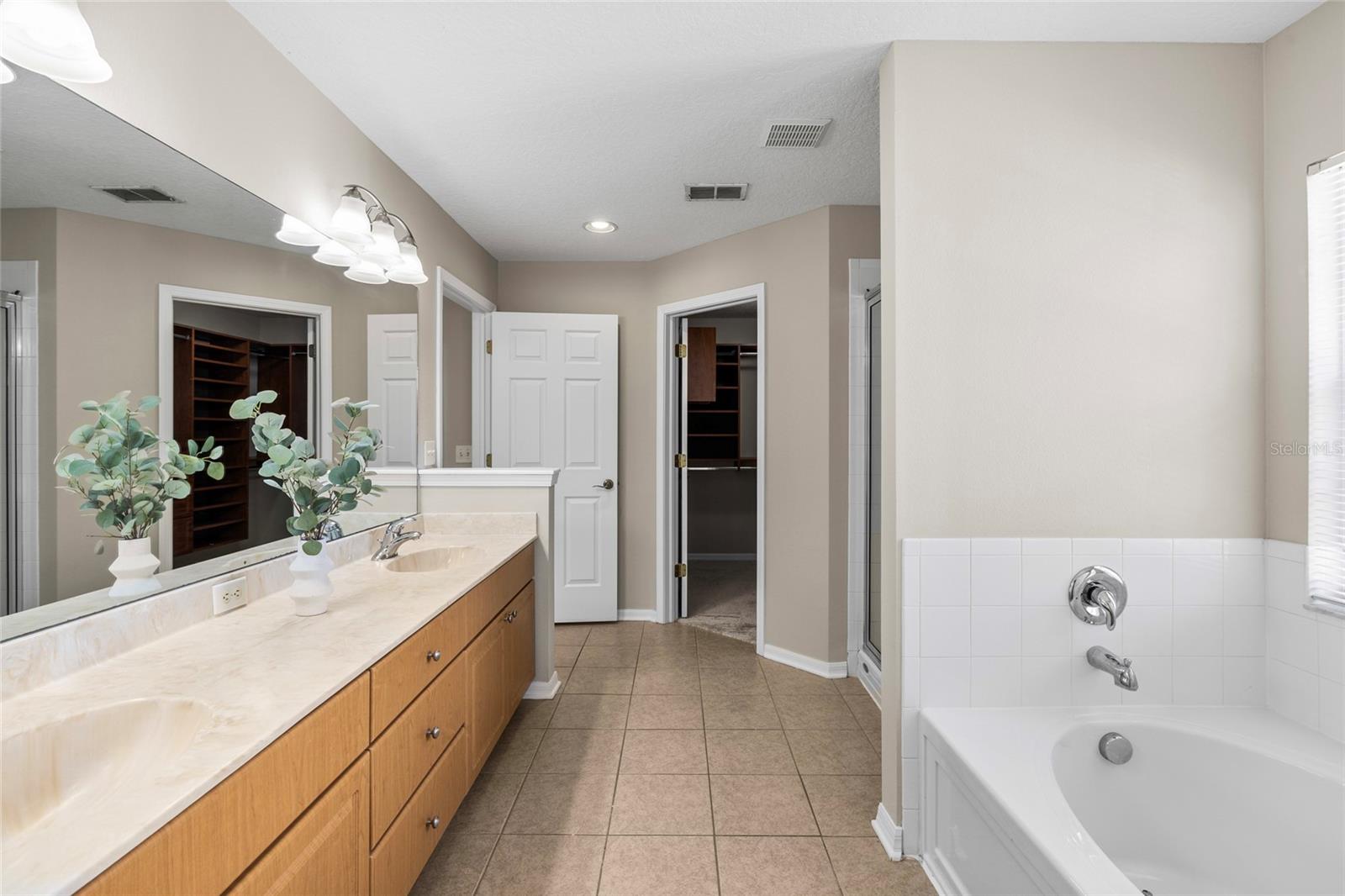 5909 GRAND LONEOAK LN, LITHIA, FL, 33547