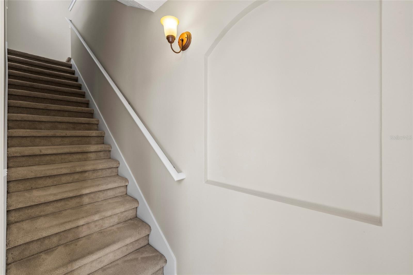 5909 GRAND LONEOAK LN, LITHIA, FL, 33547