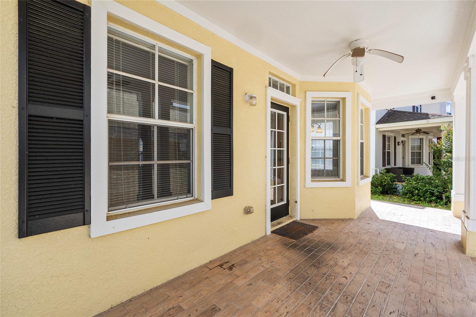 5909 GRAND LONEOAK LN, LITHIA, FL, 33547