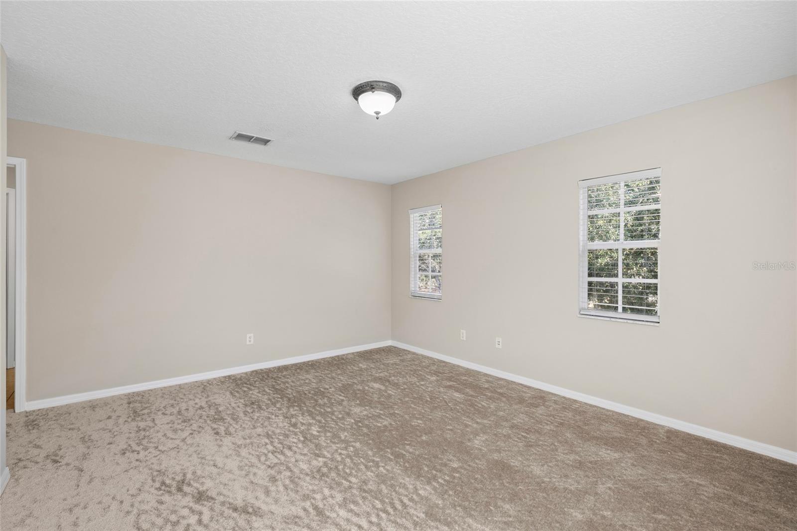 5909 GRAND LONEOAK LN, LITHIA, FL, 33547