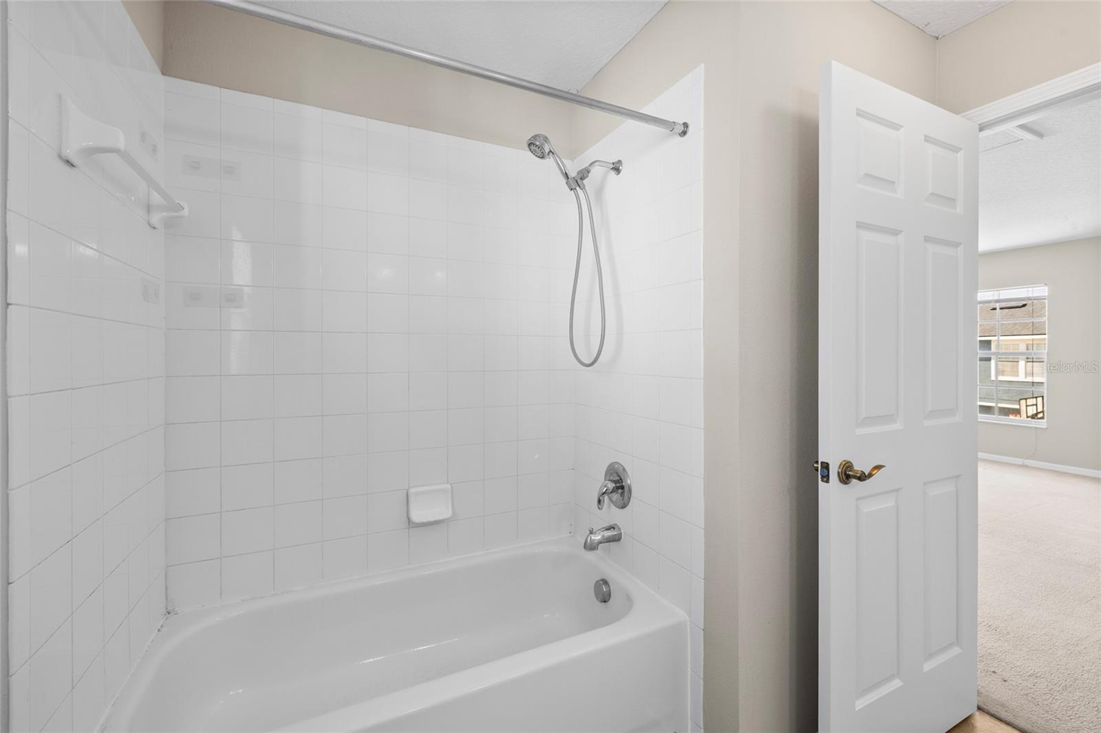 5909 GRAND LONEOAK LN, LITHIA, FL, 33547