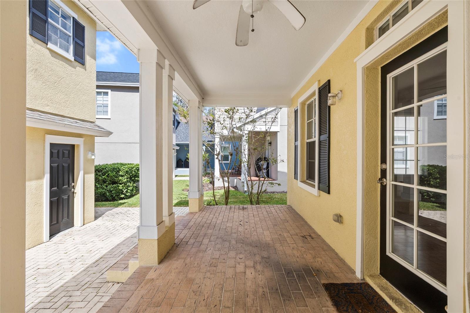 5909 GRAND LONEOAK LN, LITHIA, FL, 33547