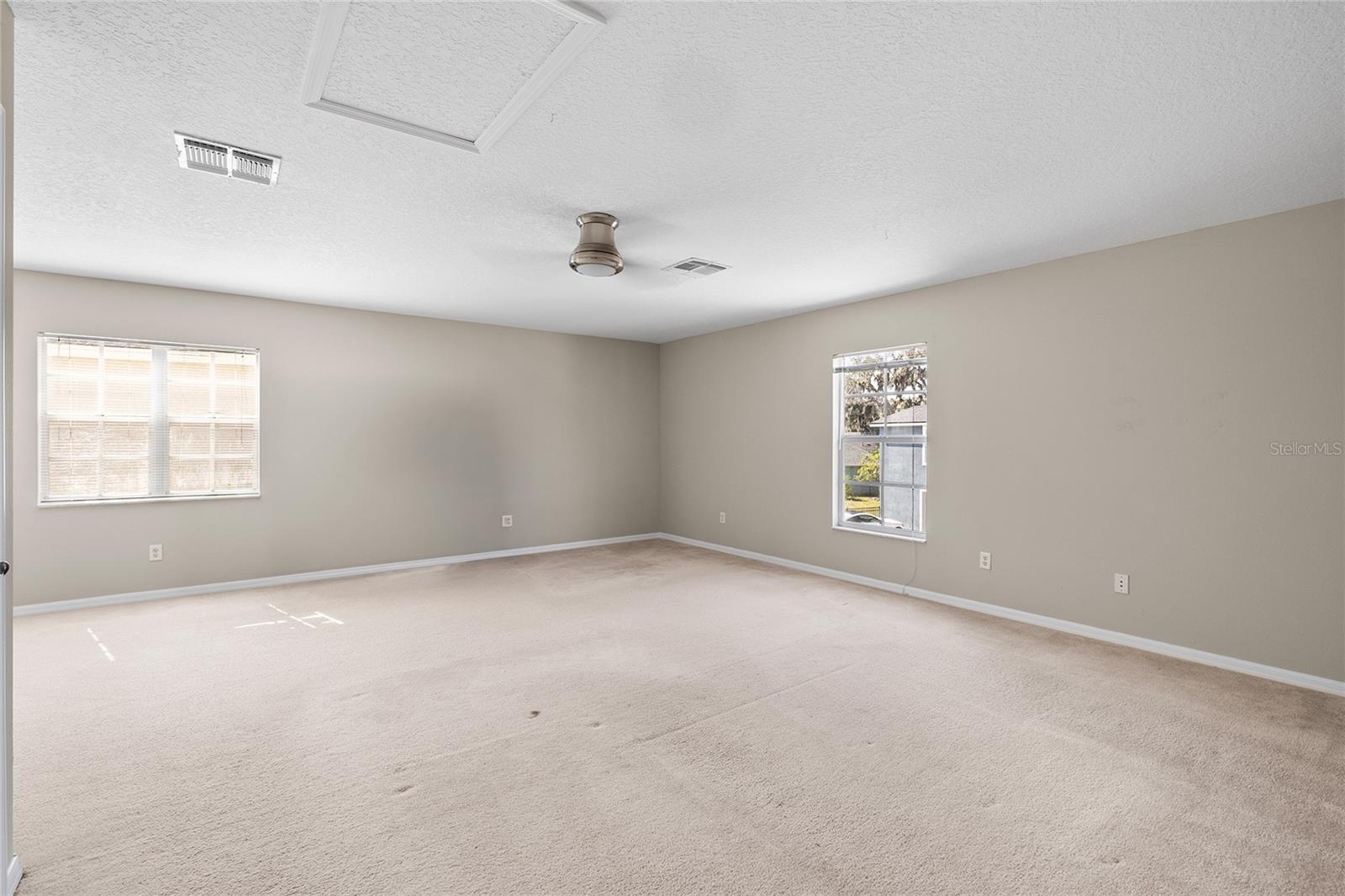 5909 GRAND LONEOAK LN, LITHIA, FL, 33547