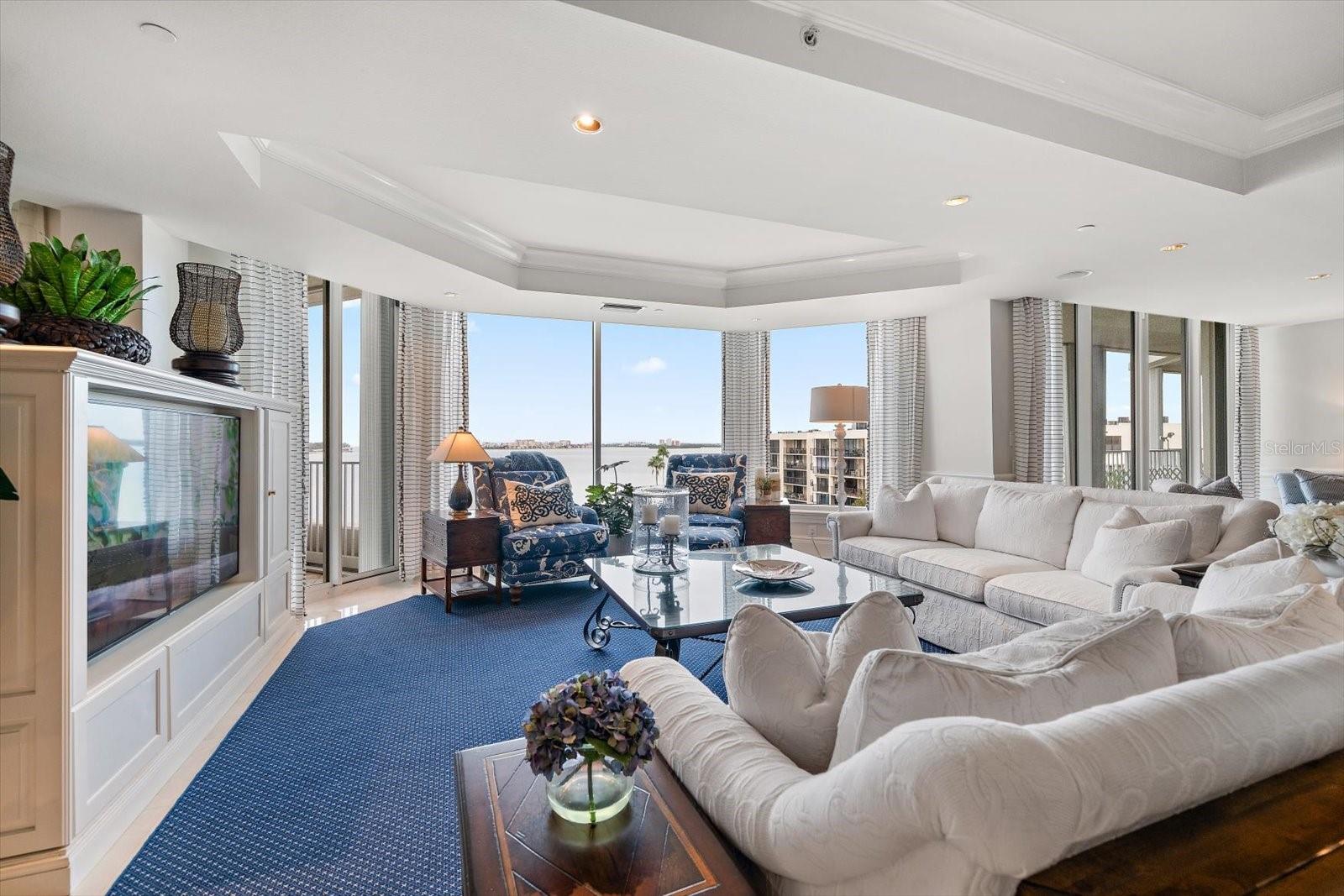 TB8442748 Property Photo