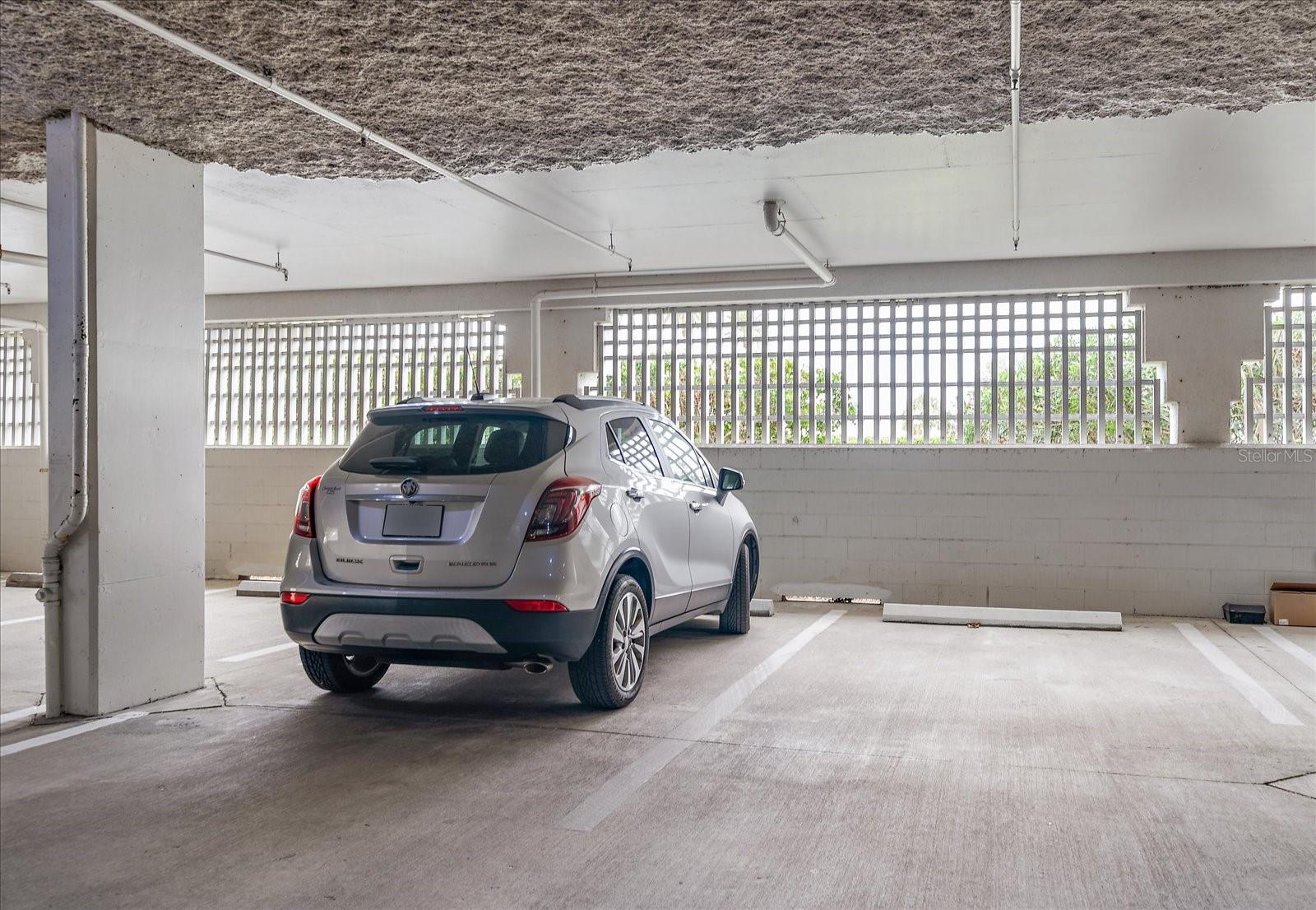 TB8442748 Property Photo