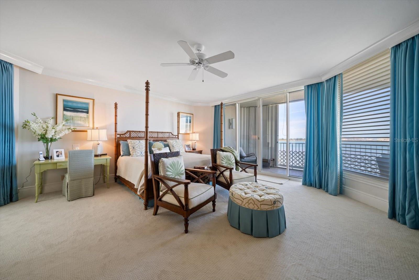 TB8442748 Property Photo