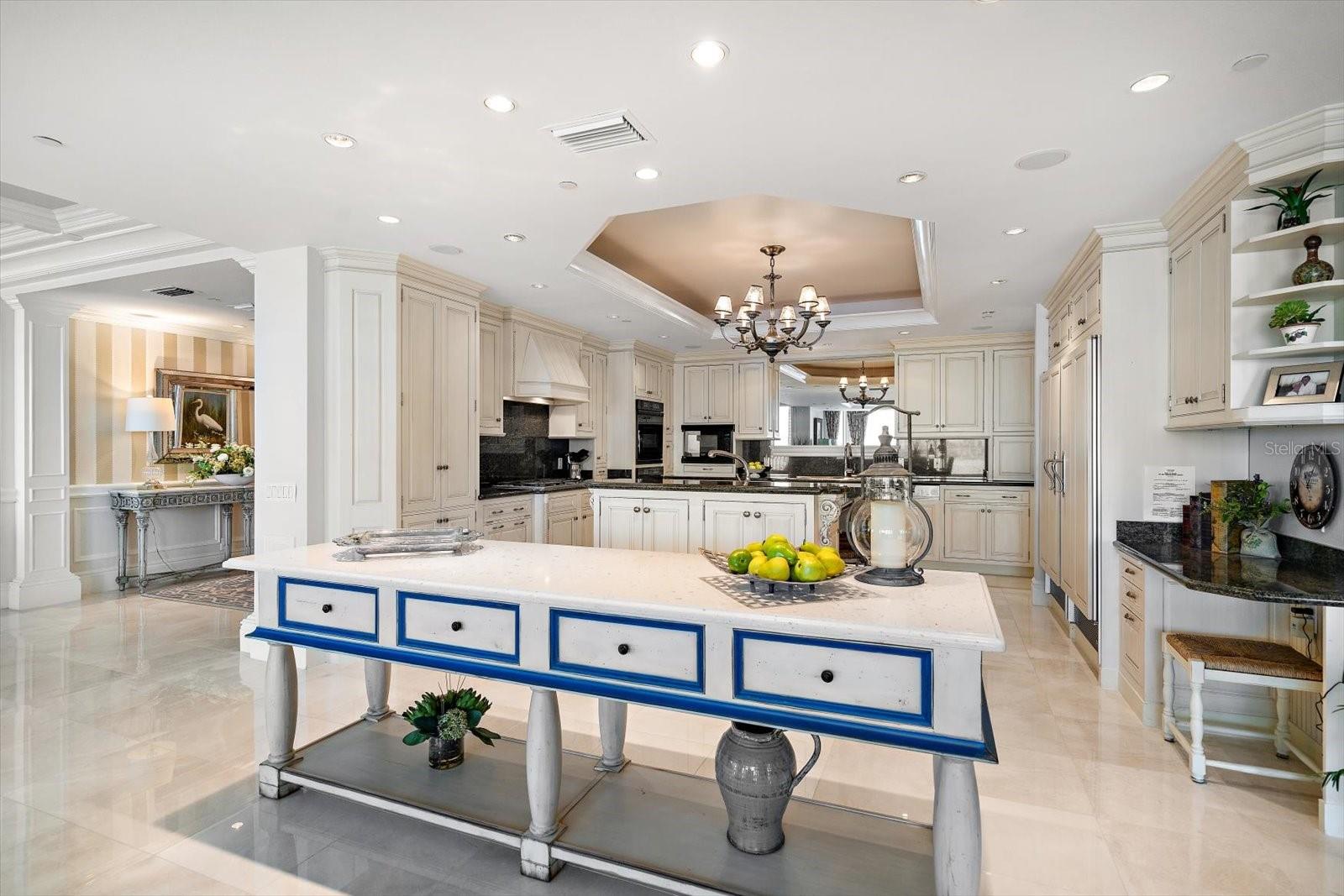 TB8442748 Property Photo