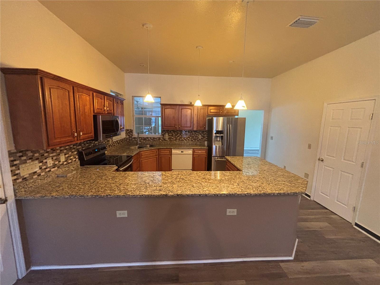 536 MARION OAKS GOLF RD, OCALA, FL, 34473