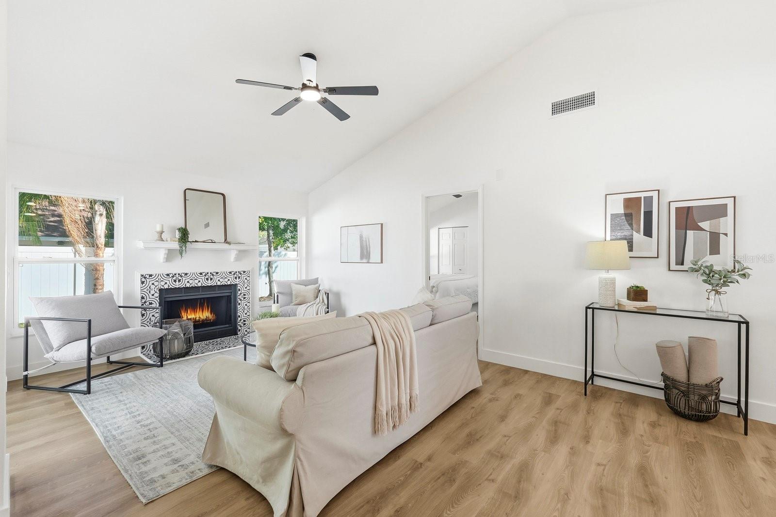 12717 DUNHILL DR, TAMPA, FL, 33624