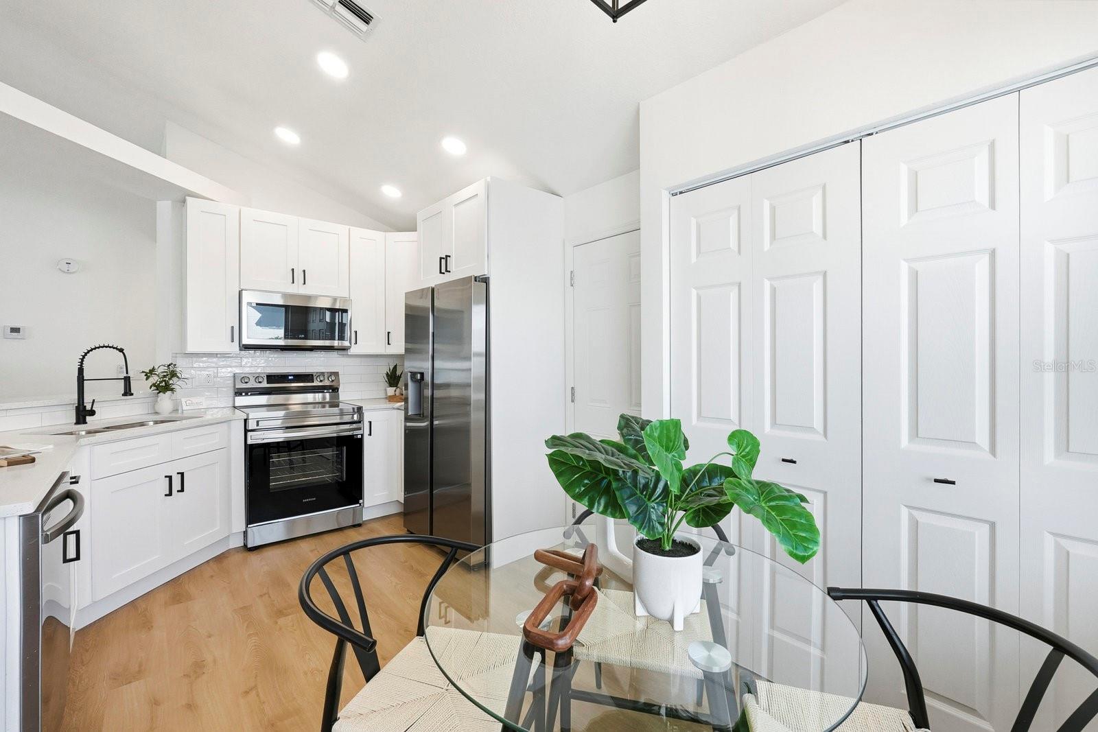 12717 DUNHILL DR, TAMPA, FL, 33624