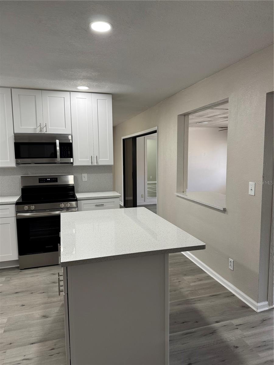 4550 EWELL RD, LAKELAND, FL, 33811