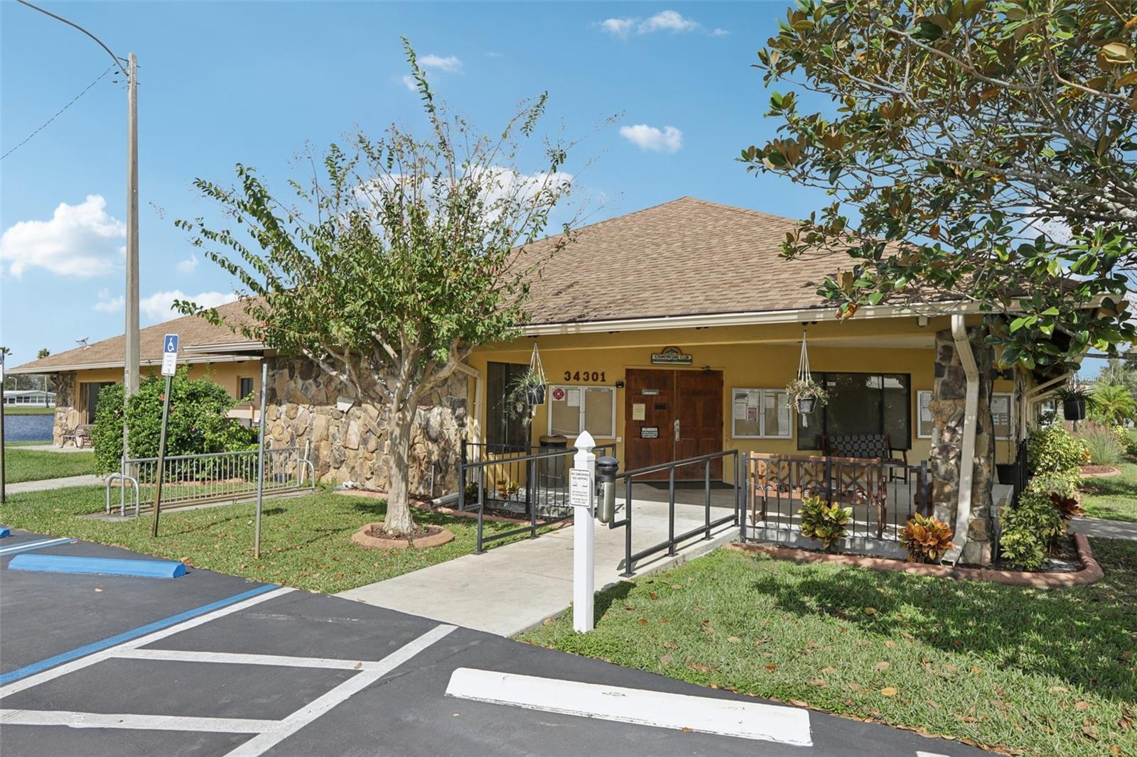 3121 BRIAR ST, WESLEY CHAPEL, FL, 33543